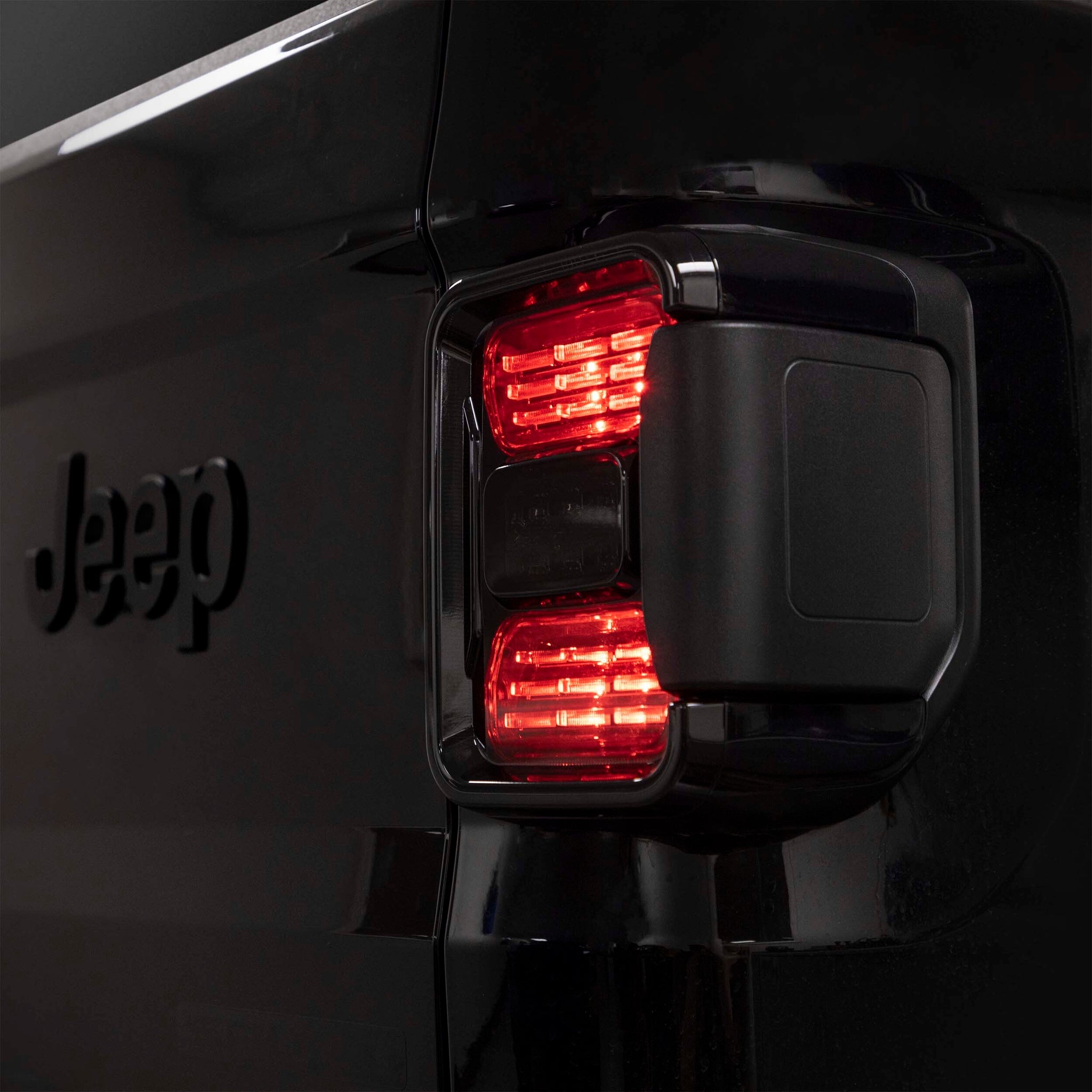 Heise JP-TL06S Smoked Taillight - Fits 2020-Up* Jeep Gladiator JT